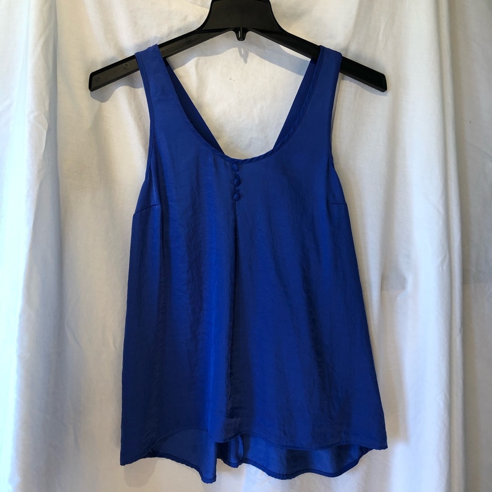 Blue tank top